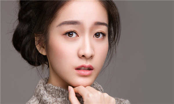 梅里斯达斡尔族找个女人帮生孩子去哪里｜帮我找女人生孩子